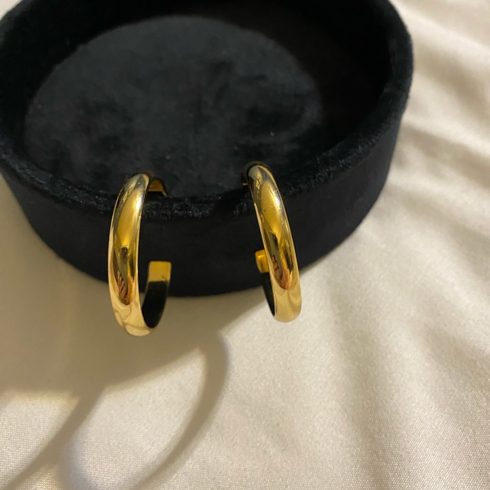 Monet Shiny Gold Hoop Earrings